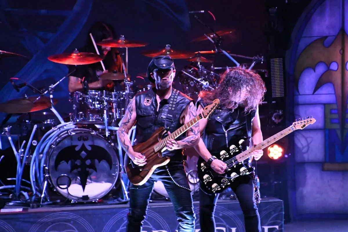 Queensrÿche: la cover di 'Rebel Yell' di Billy Idol