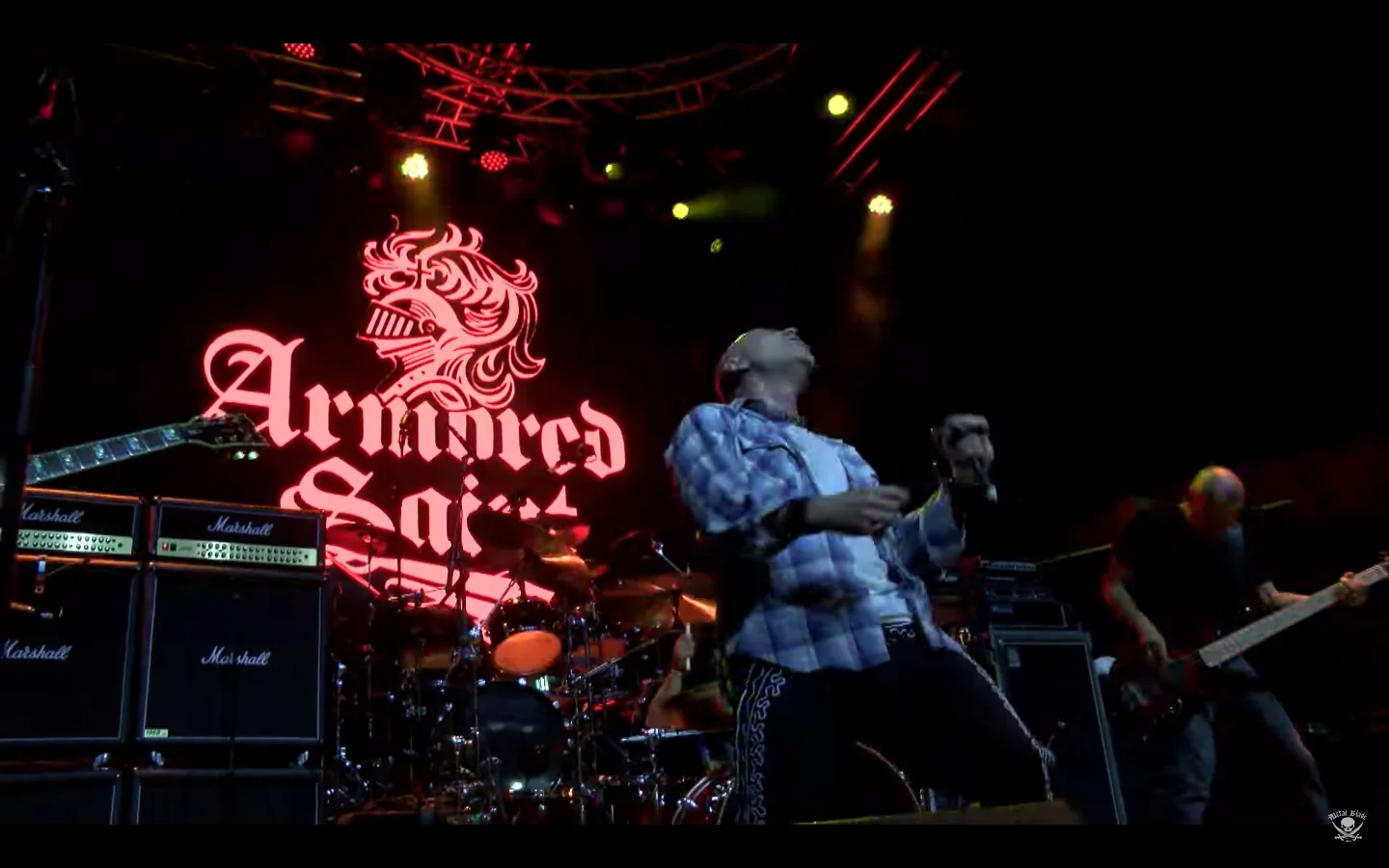 Armored Saint: il video ufficiale dal vivo di 'Left Hook from Right Field'