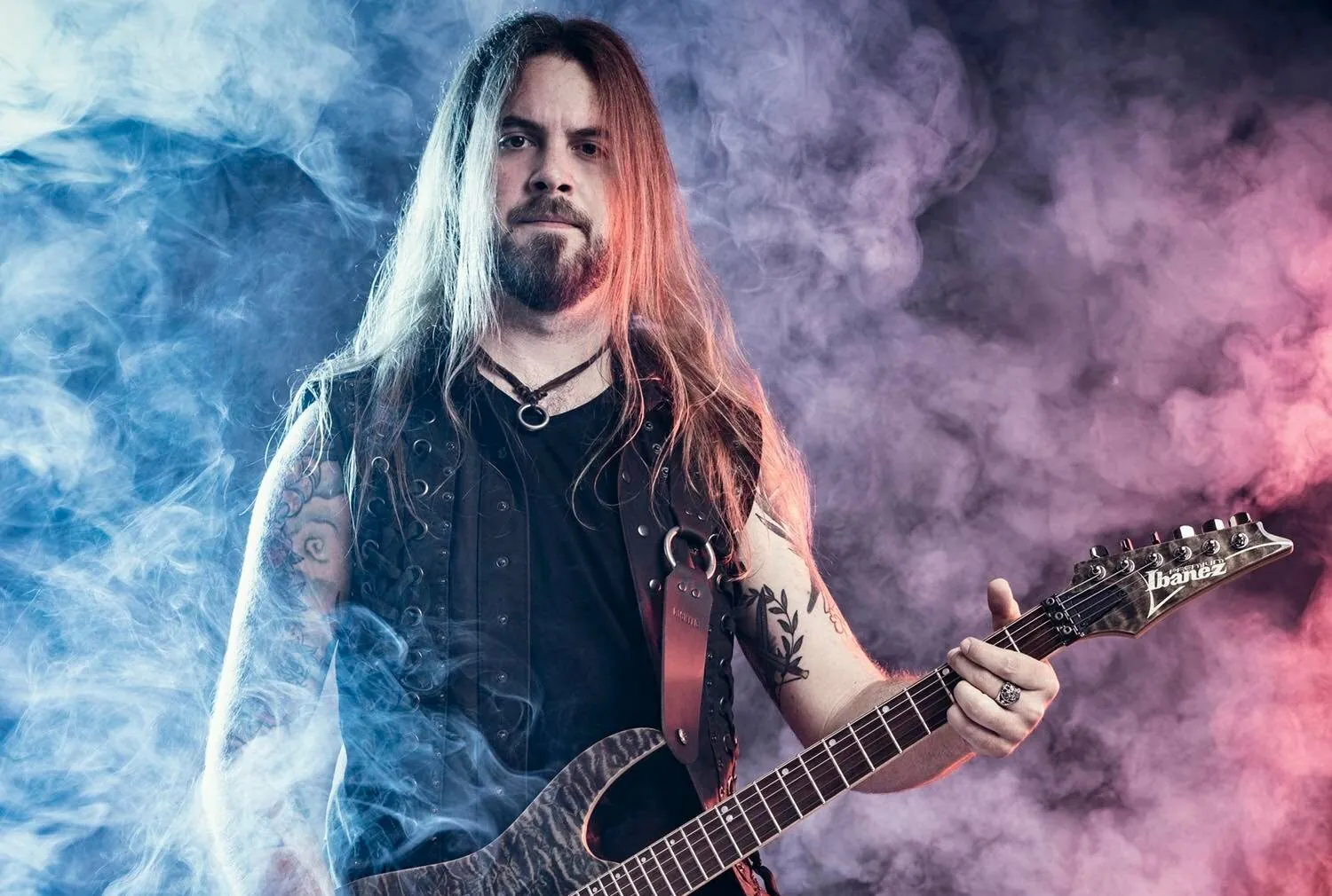 Warlord: dentro il chitarrista Eric Juris