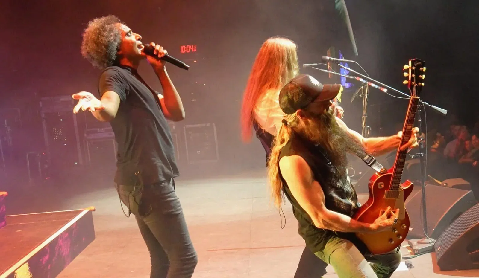 Alice In Chains: Zakk Wylde sale sul palco con la band per 'Would?'
