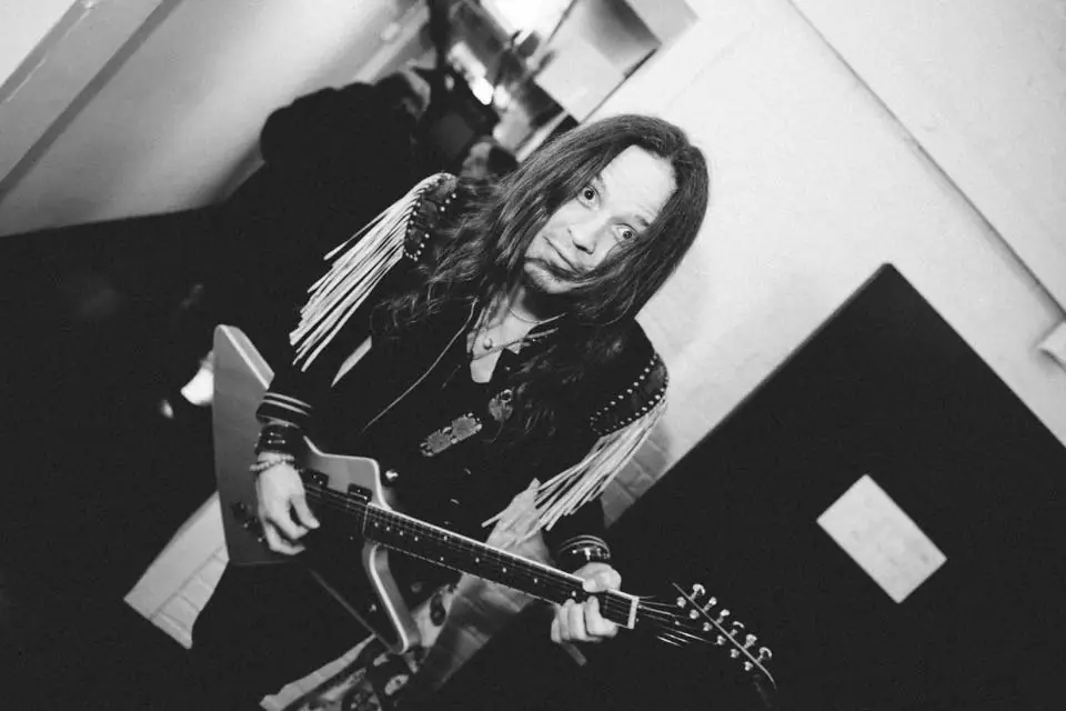Dave Rude: in arrivo "Through the Fire", il debut-album da solista del chitarrista dei Tesla