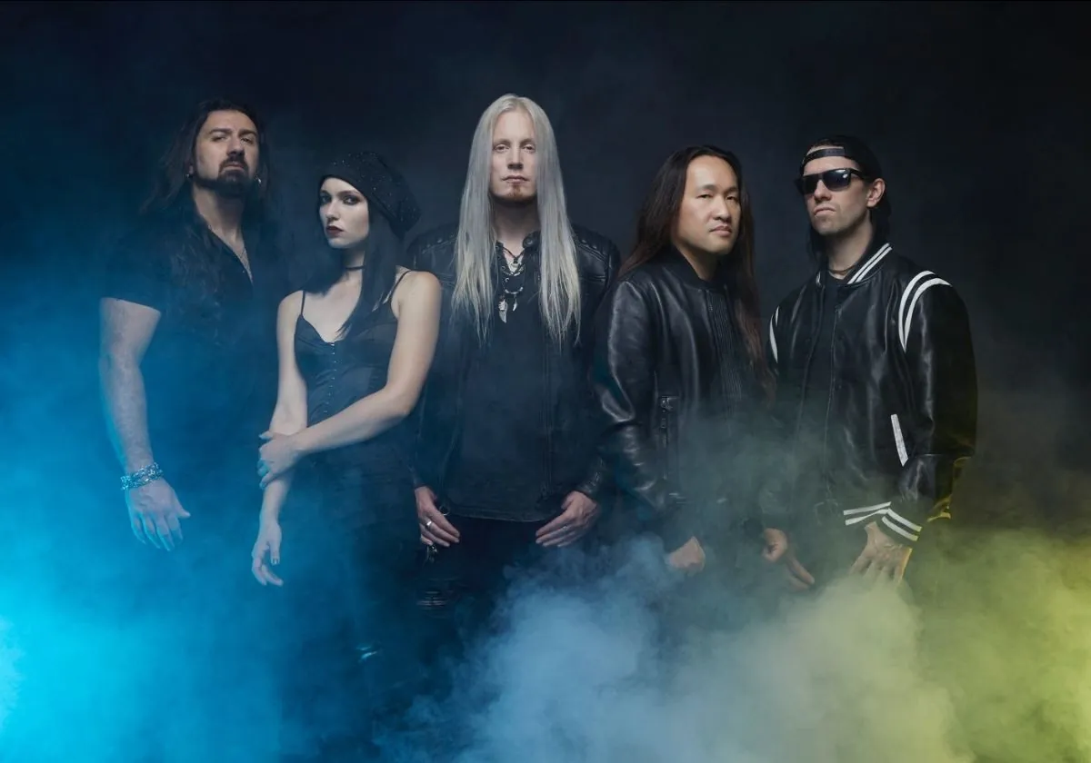 Dragonforce: annunciano il nuovo album "Warp Speed Warriors"; il video di 'Power of the Triforce'