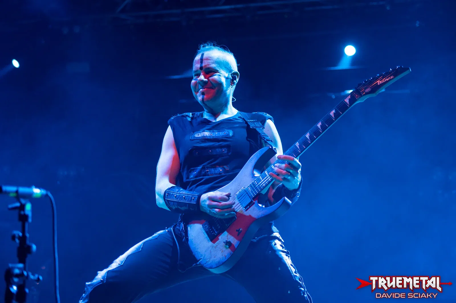 Ensiferum: il video di di "The Howl"