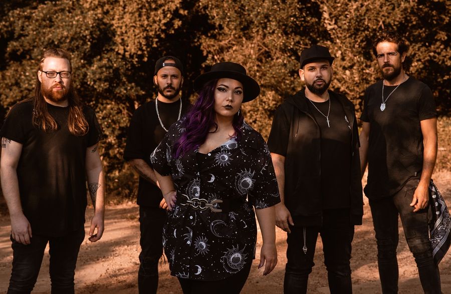 Let Them Fall: guarda il video di "Evening Star"