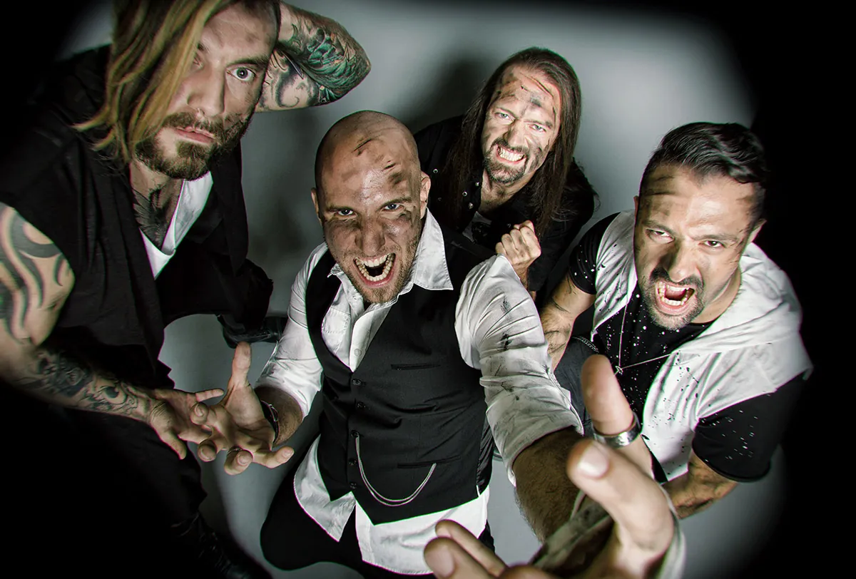 Serenity: nuovo album imminente, il video di 'The End of Babylon'