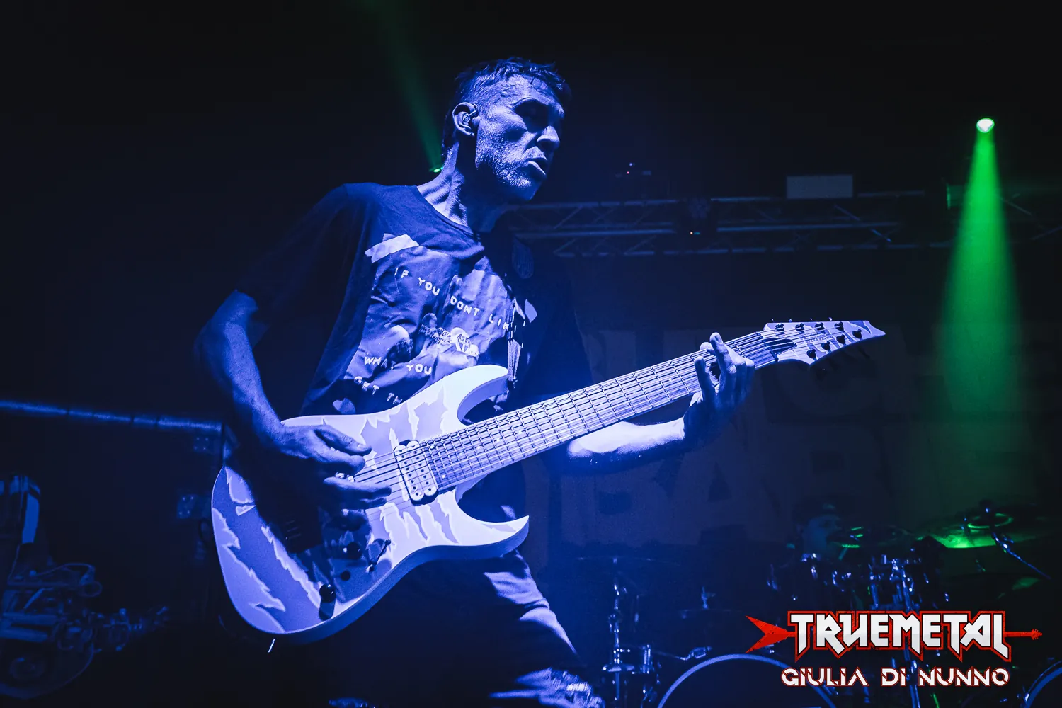 Butcher Babies: se ne va Carla Harvey
