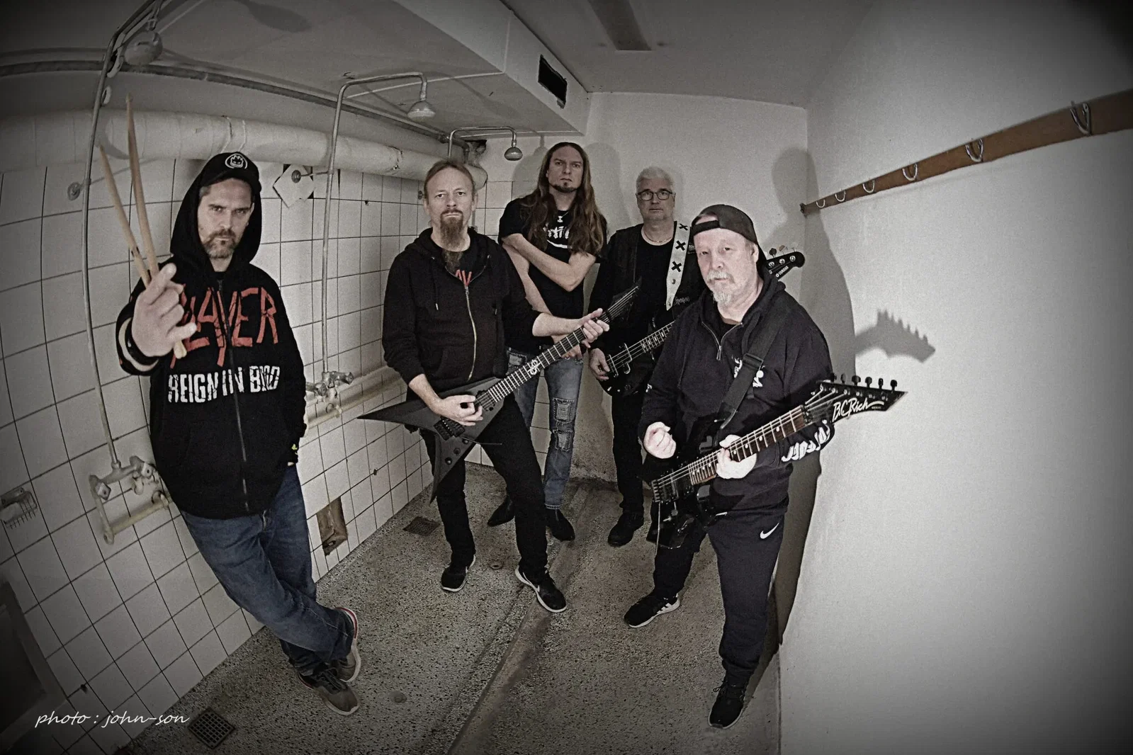 Artillery: fuori cantante e chitarrista