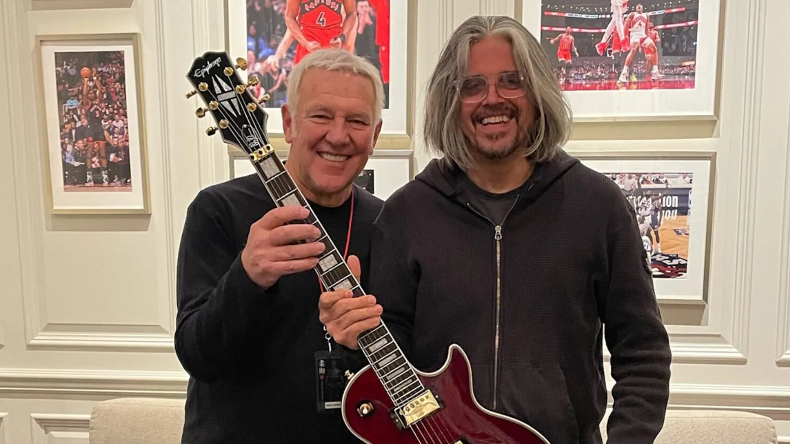 Tool: Alex Lifeson dei Rush sul palco con la band a Toronto (video)