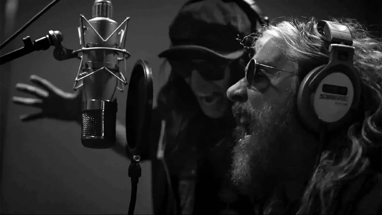Mick Mars: voleva John Corabi sul suo album solista, ma non era fattibile; ecco perché