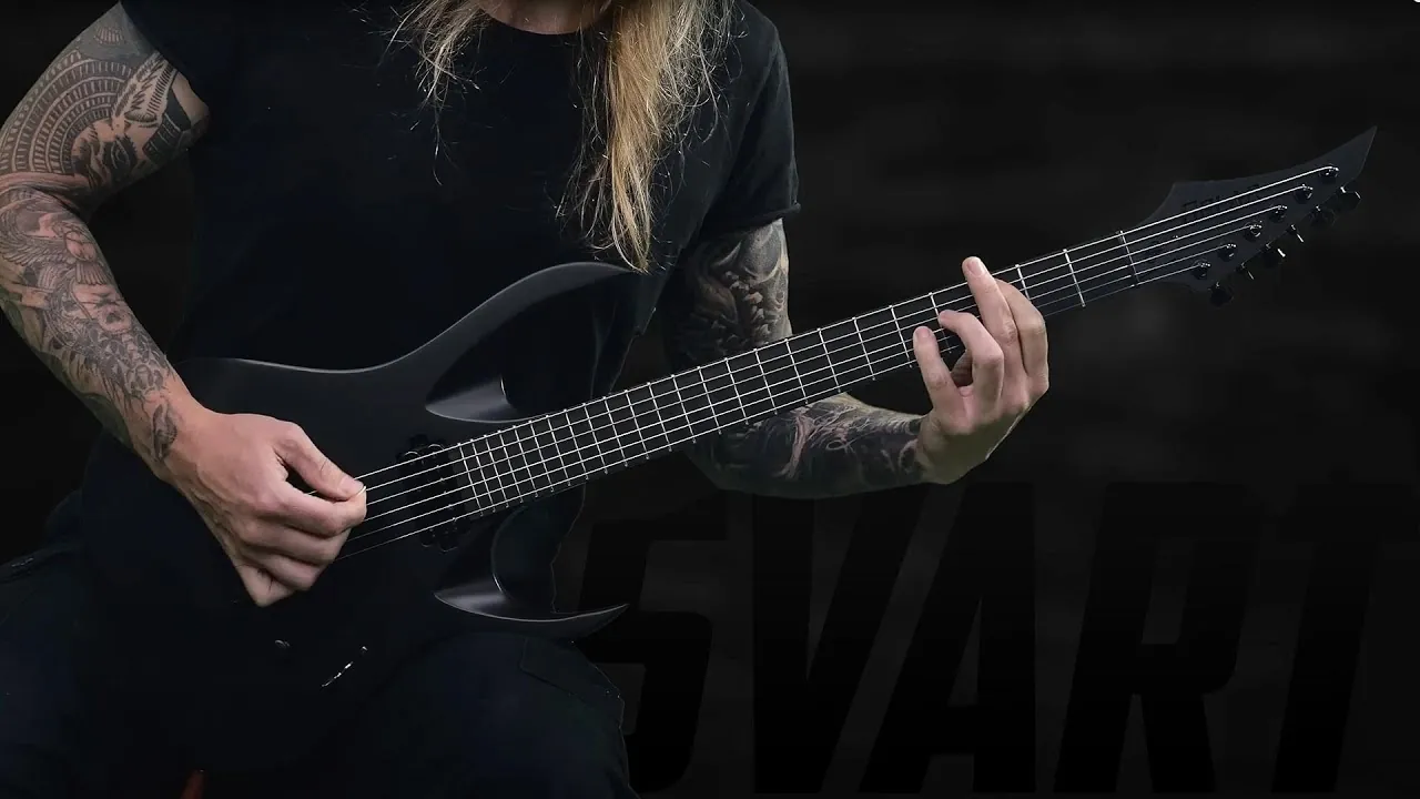 Solar Guitars: Ola Englund mostra in azione le due chitarre AB1.6 & AB1.7 ET Pyro Rojo