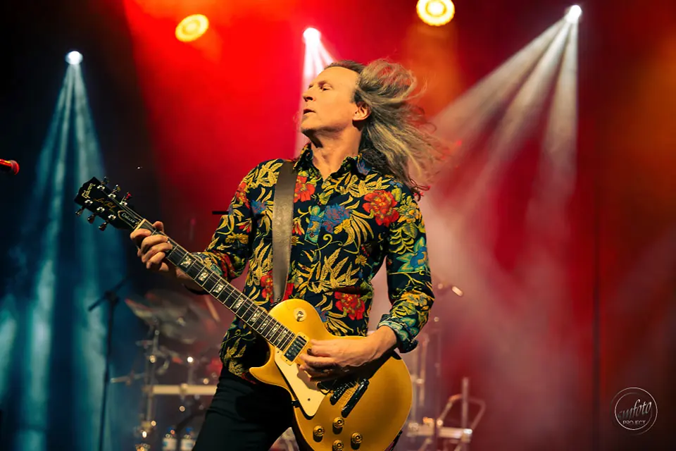The Flower Kings: il drum playthrough video di 'Beginner's Eyes' (Mirko De Maio)
