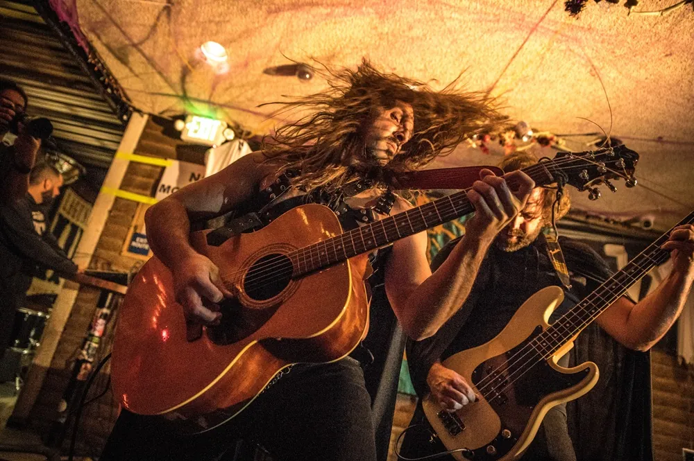 None: pubblicato il video di 'Stories' dal nuovo live album "Alive in San Jose"