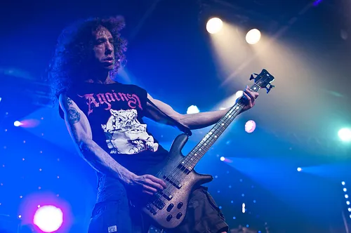 Anthrax: Dan Lilker, "È fantastico tornare a suonare con la band!"