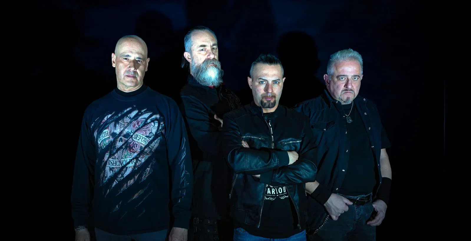 Crohm: il video di 'Make Your Bed and Lie in It'