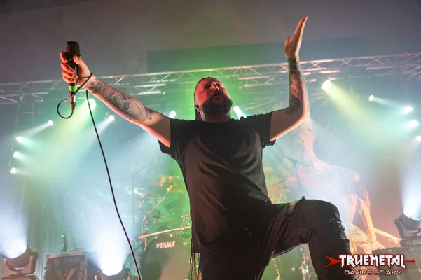 Decapitated-2