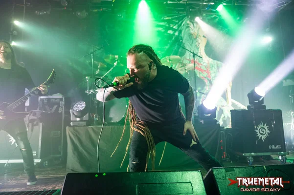Decapitated-5