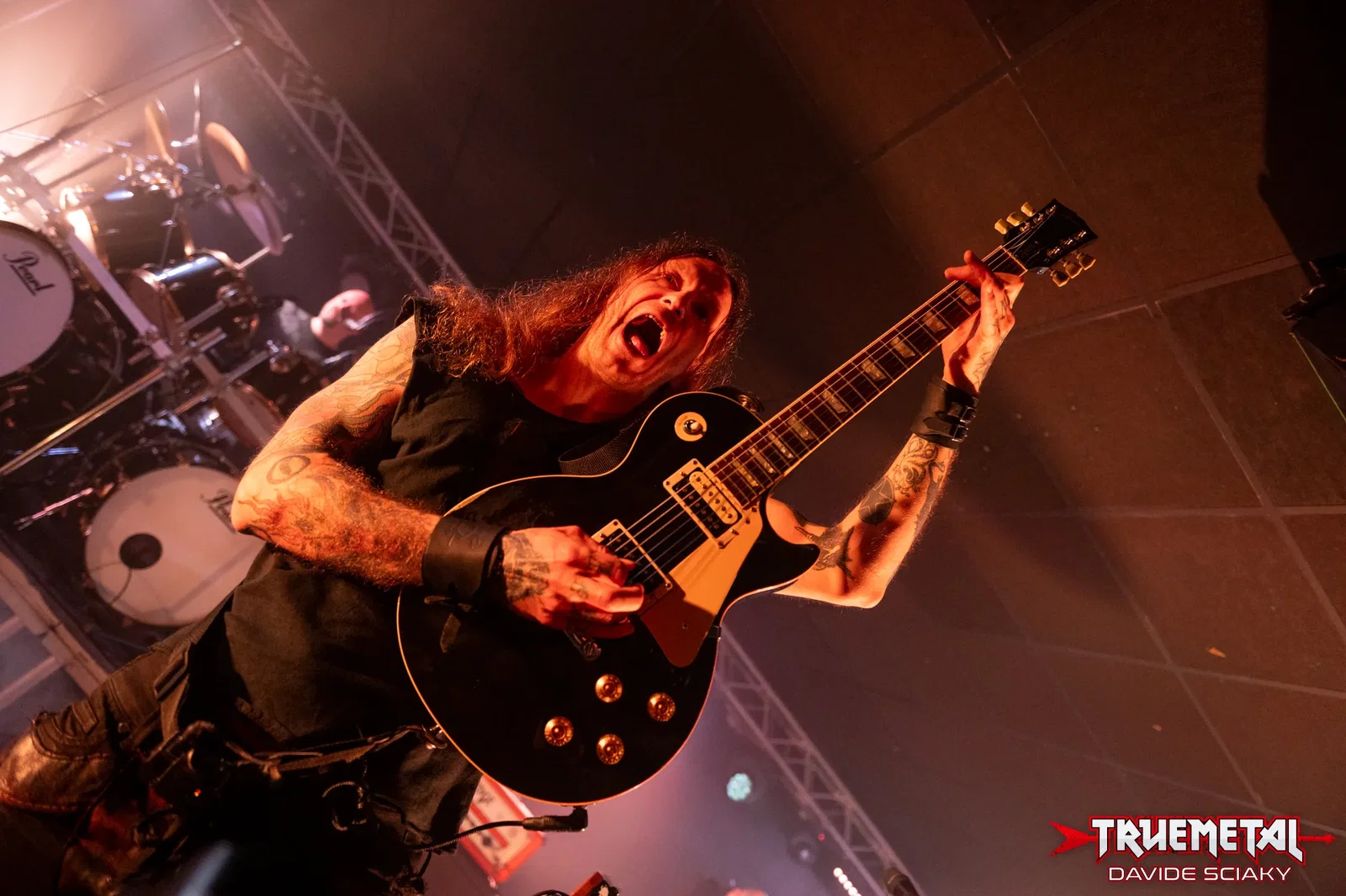 Enslaved: il visualizer video di "Spirit Helper" (ft. Kevin Kicking Woman)