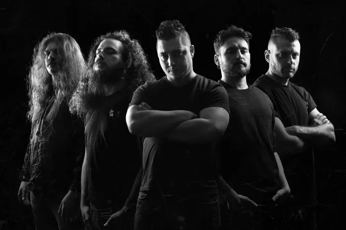 Carnifex: annunciato il singolo "Roses And Rotting Corpses" per la nuova label, Sumerian Records