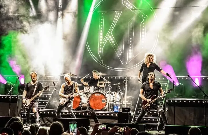 Kissin' Dynamite: primo singolo dal nuovo album