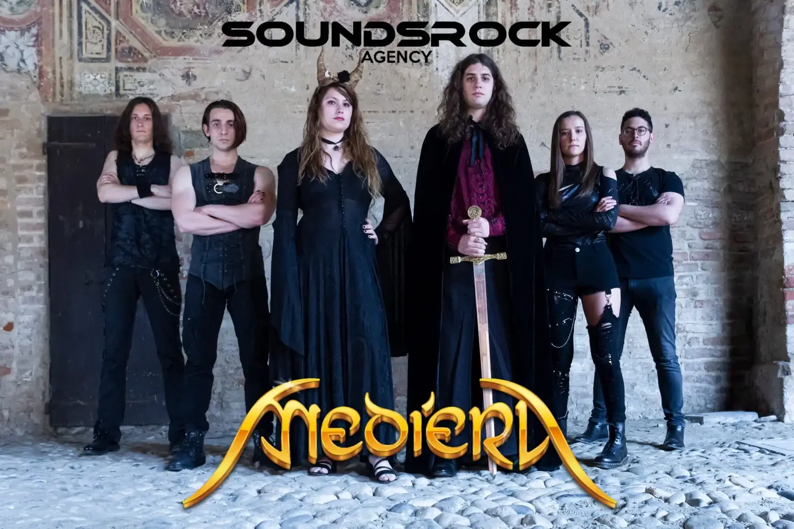 Mediera: firmano con Soundsrock Agency
