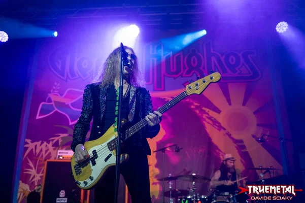 Glenn Hughes-5