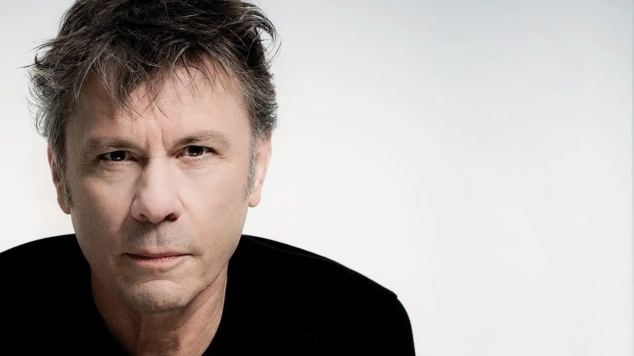 Bruce Dickinson: "Annullare gli show? Mai, solo se mi è proprio impossibile cantare"