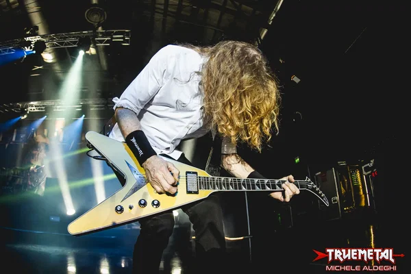 NON USARE -MEGADETH_DSC0243-NEF-010
