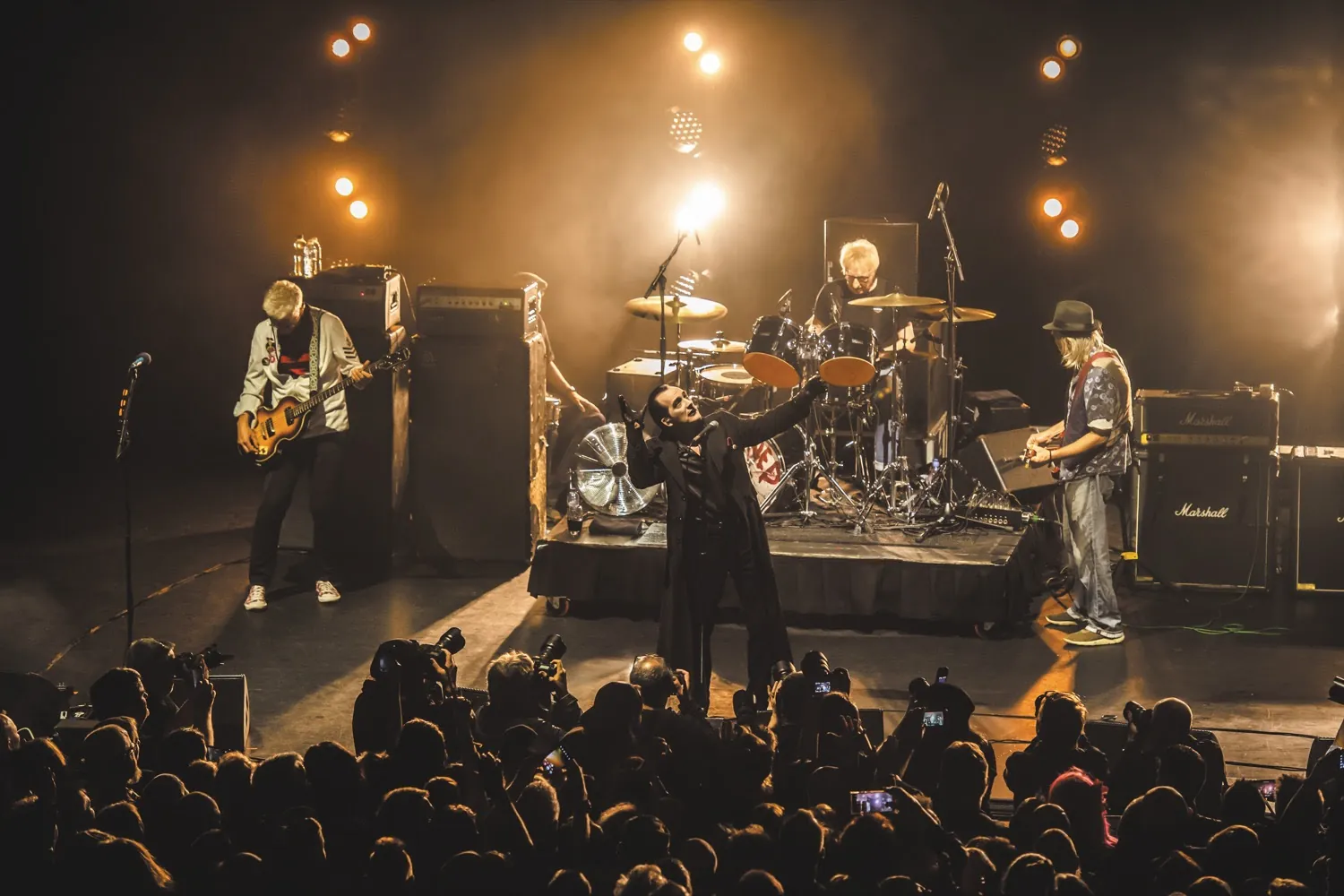 The Damned: uscito "AD 2022 Live in Manchester"; disponibile il live video di "Neat Neat Neat"