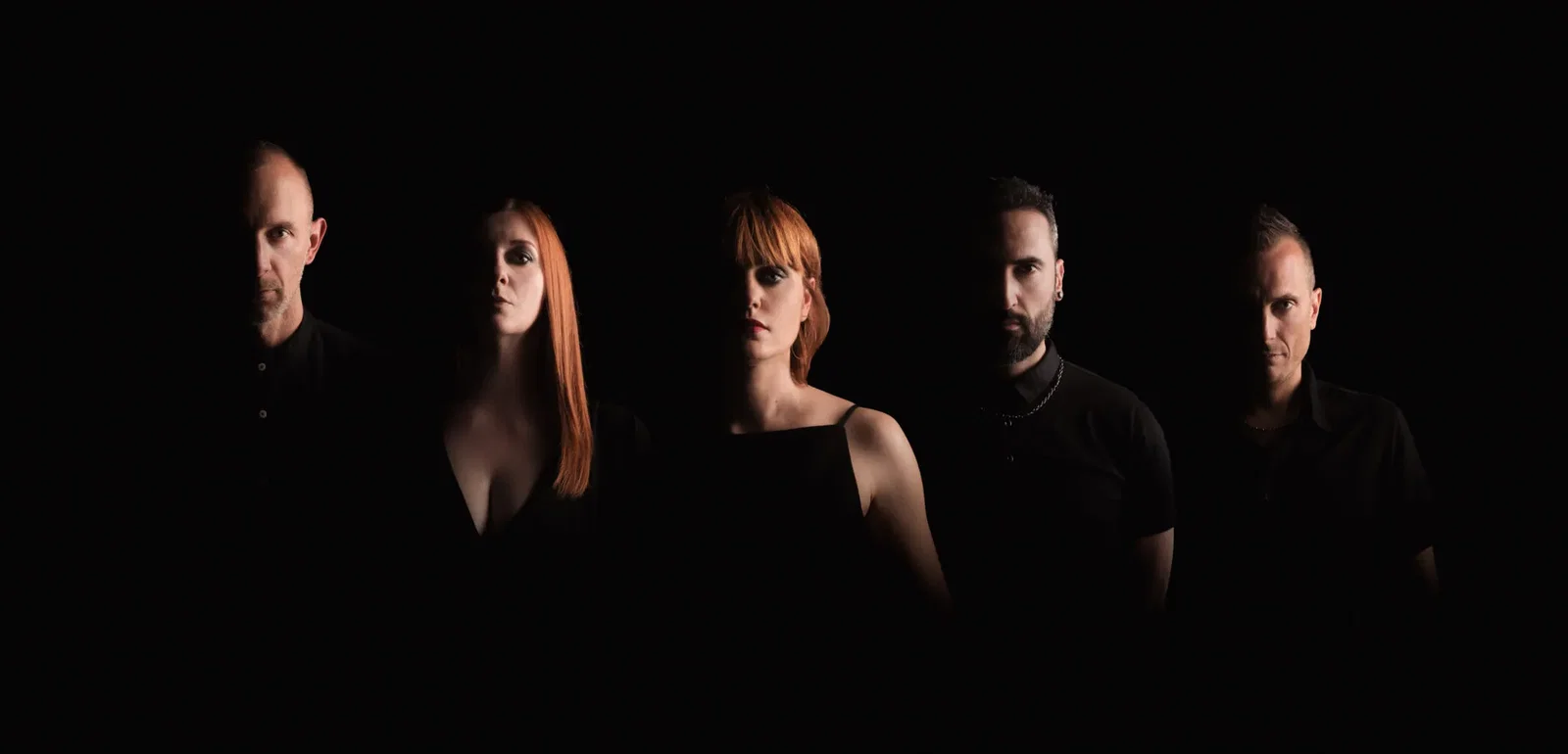 Tystnaden: esce "Broken", il primo singolo tratto dal nuovo album "The Black Swan"
