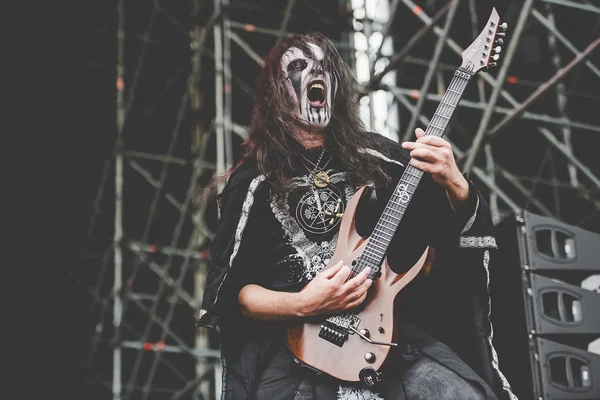 MetalPark day2 band2 Mortuary Drape-3