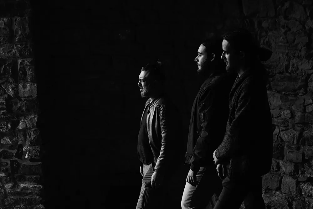 Venghanza: il visualizer video di "Opal"