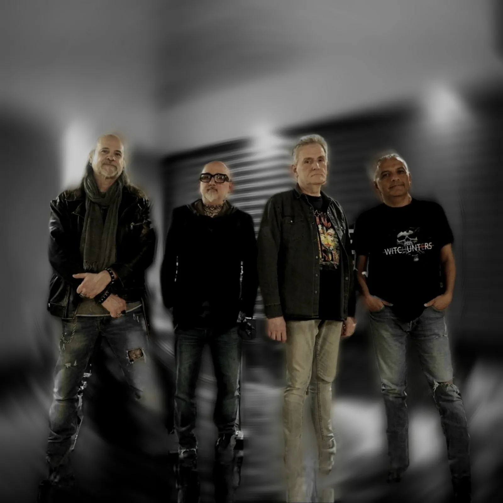 Witchunters: online il video di "Time Is Running"
