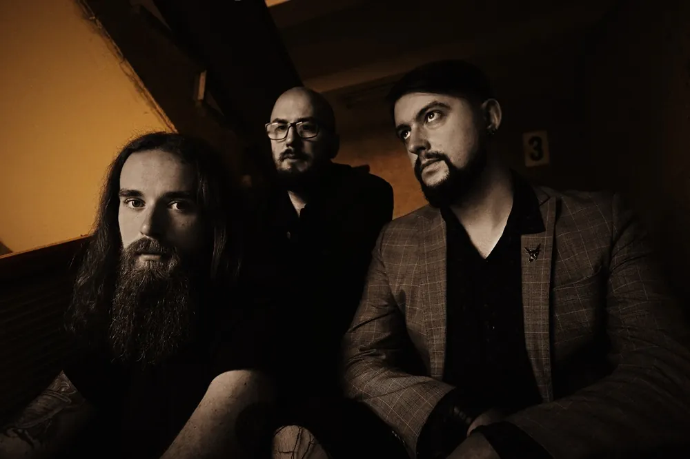 Black Citrus: pubblicato il nuovo singolo "Shadow of Your Light" dal debut-album "Glass Mountain"