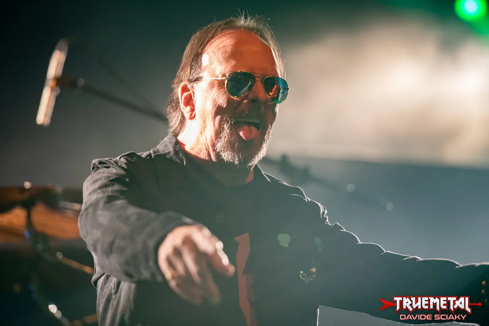 Cirith Ungol: condiviso il lyric video per "Venus In Thirds"
