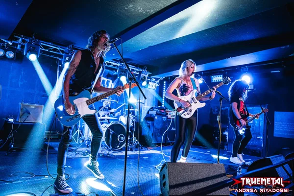 02-theloyalcheaters-godownfest-bloom (2)