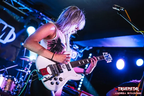 02-theloyalcheaters-godownfest-bloom (4)