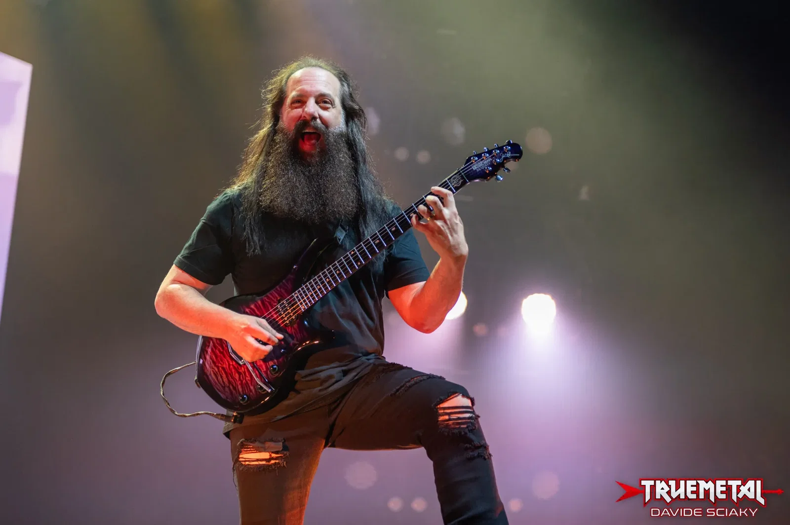 Dream Theater: John Petrucci, "Fin da subito sapevamo che 'Parasomnia' sarebbe stato un album heavy e aggressivo"