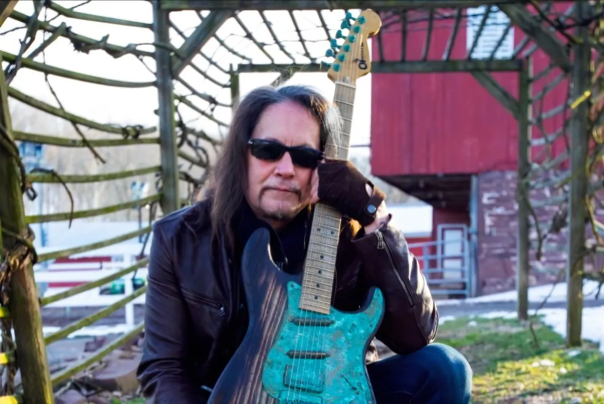 Jake E. Lee: ferito il chitarrista durante una sparatoria