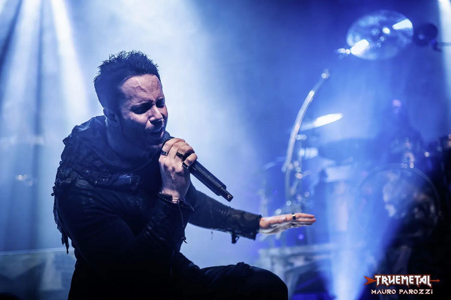Kamelot: Tommy Karevik parla del concept dell'album "Dark Asylum"