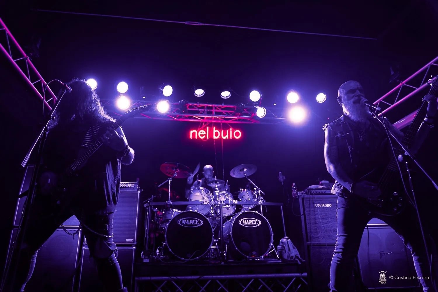 Nel Buio: guarda il live video di "Nel Buio"