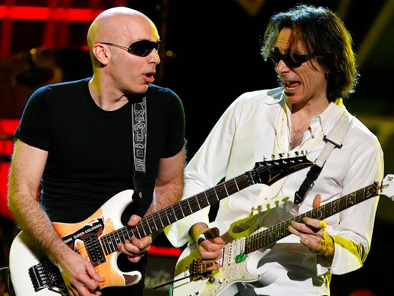 Satriani e Steve Vai: una data in Italia con la Satch/Vai Band