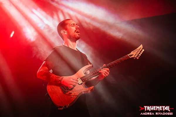 tm-20241217-livetrezzo-darkesthour (2)