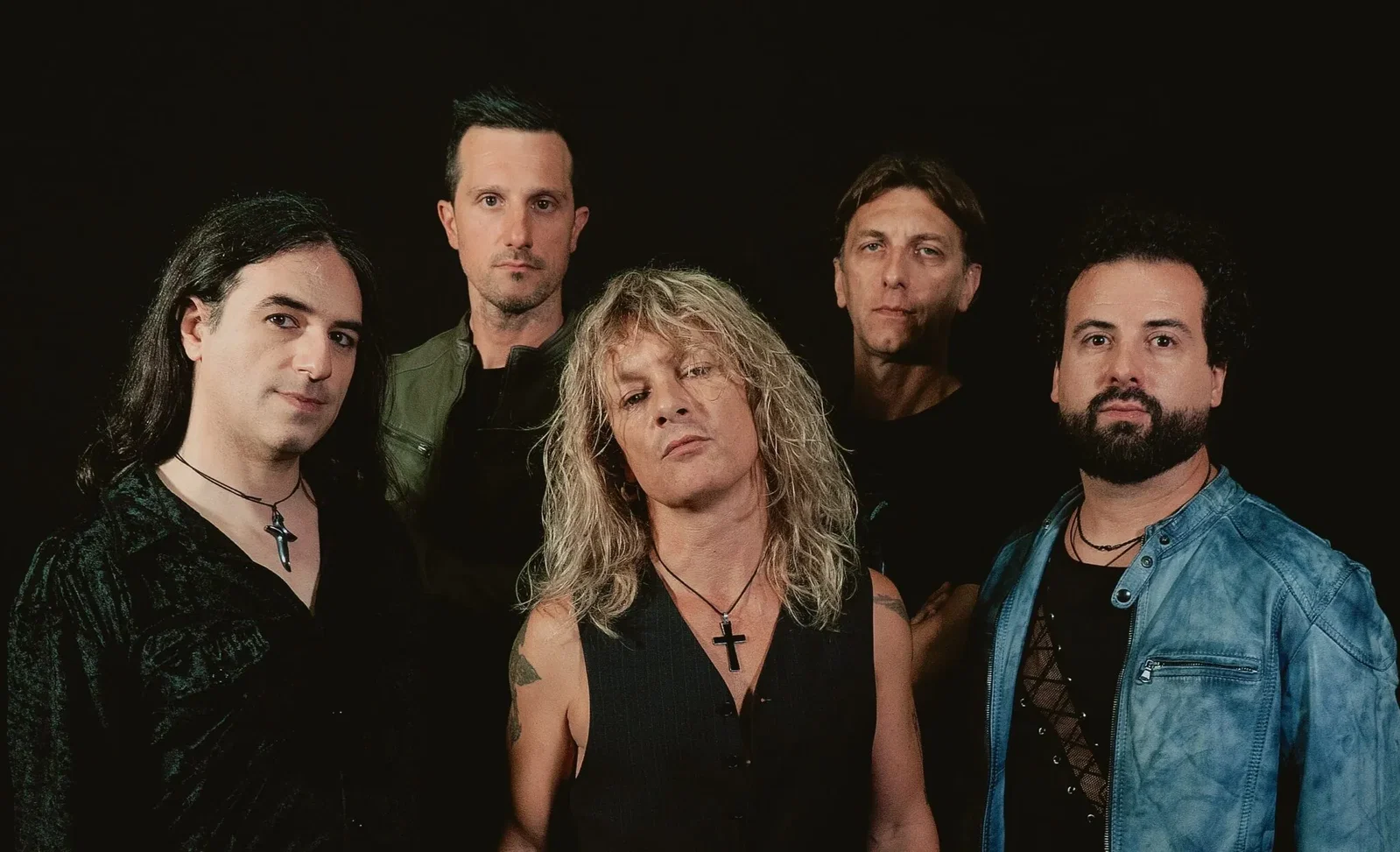 Dark Horizon: il videoclip di "Parasite" dal nuovo album "9 Ways to Salvation"