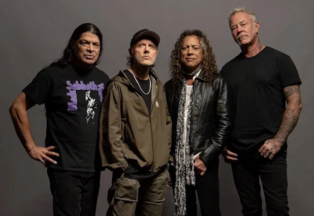 Metallica: la band dona 500.000 dollari alle operazioni di soccorso per gli incendi di Los Angeles