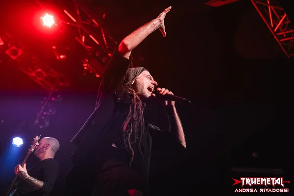 20250212 - eluvetie live trezzo (4)