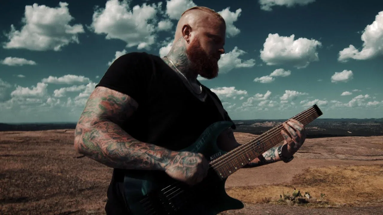 Lee McKinney (Born Of Osiris): guarda il video del nuovo singolo "Cathedral"