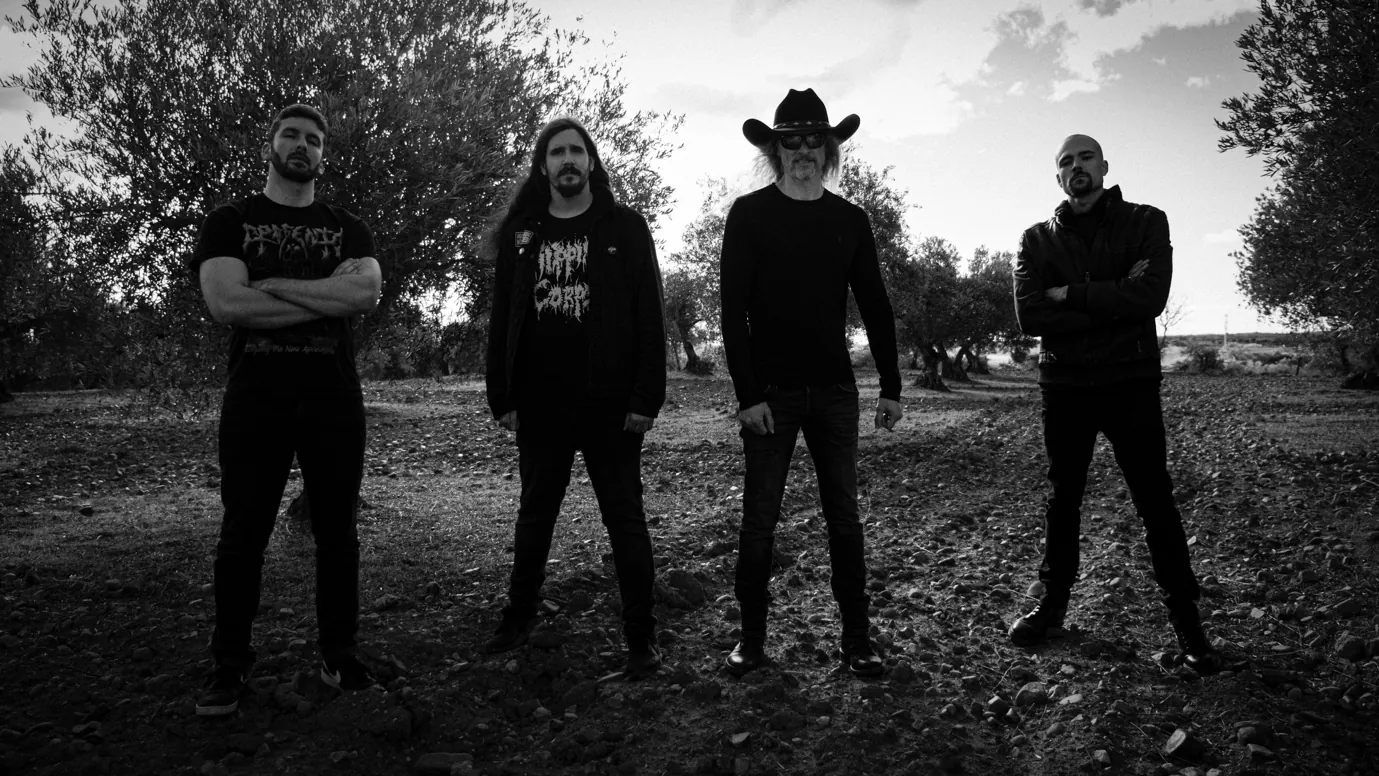Cancer: pubblicato il nuovo album "Inverted World"