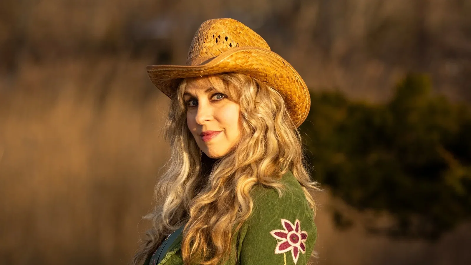 Candice Night: ascolta il nuovo singolo "Unsung Hero (She'll Never Tell)"