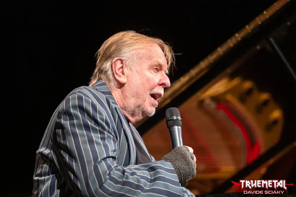 Rick Wakeman-2