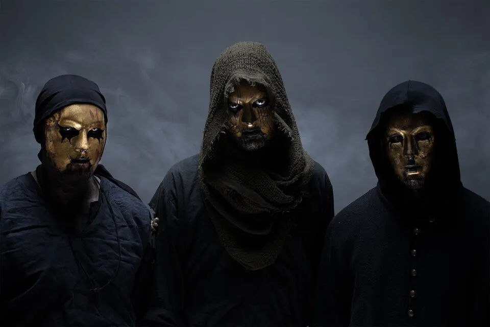 Miserere Luminis: firmano per Debemur Morti Productions